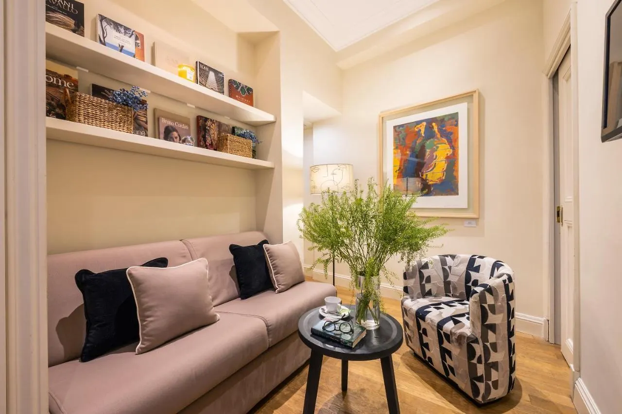 Nerva Boutique Hotel Roma 3*,